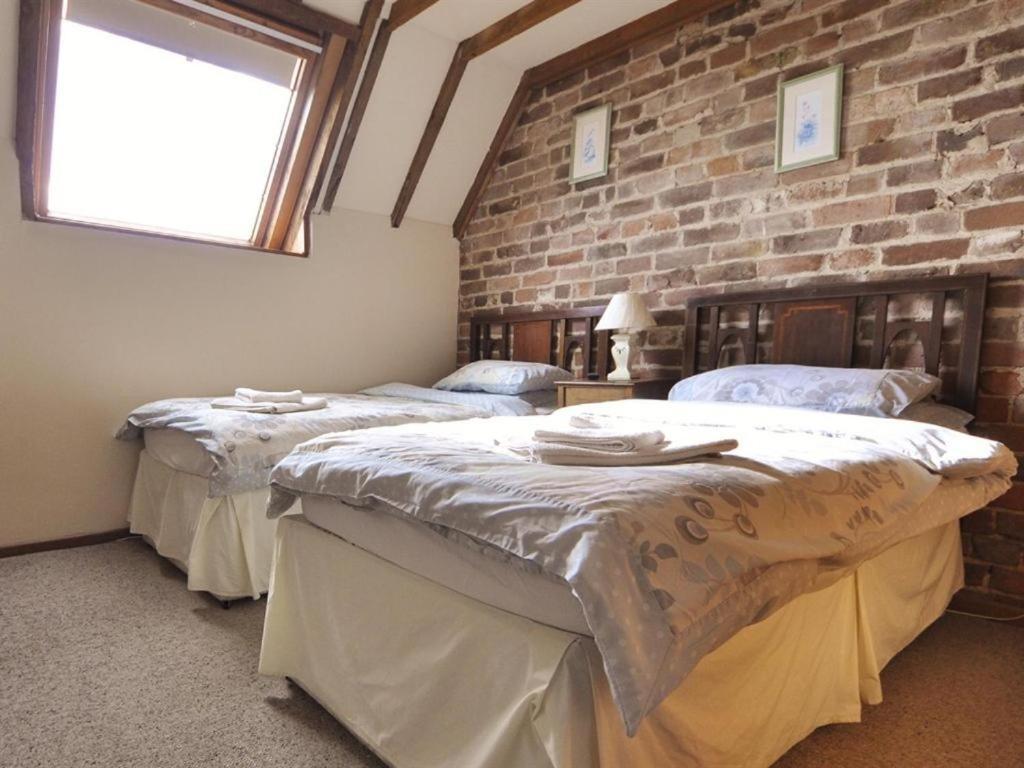 Bluebell Farm Bed & Breakfast Ъптън ъпон Севърн Екстериор снимка